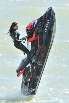 seadoo-jetski-vertical_240